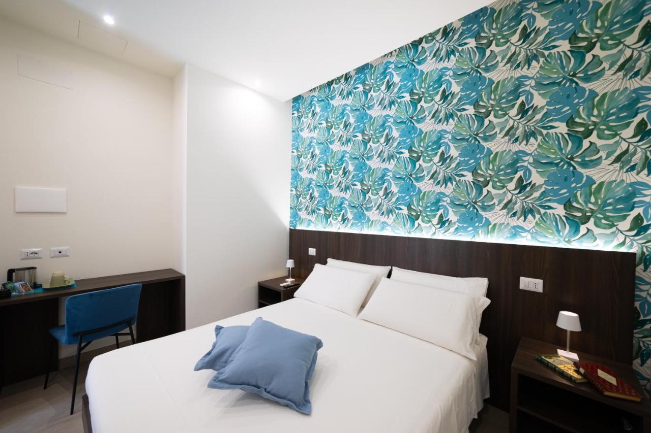 Numisia Guest House Terracina Dış mekan fotoğraf
